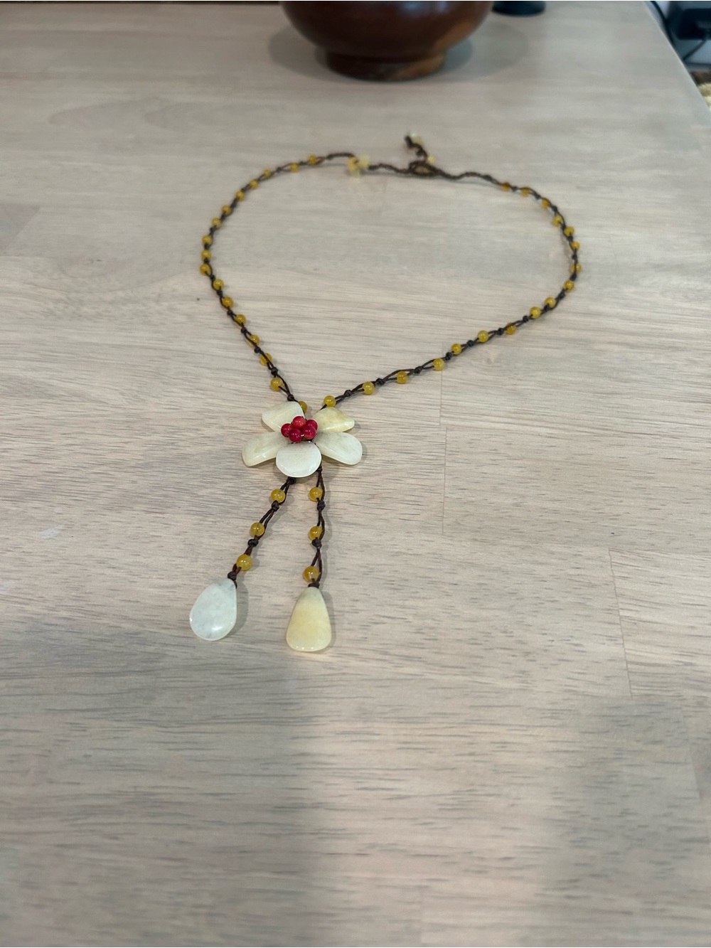 Handcrafted Floral stone Pendant Necklace in Cream and Red